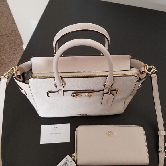 NWT Coach Tote and Wallet - Picture 3 of 8